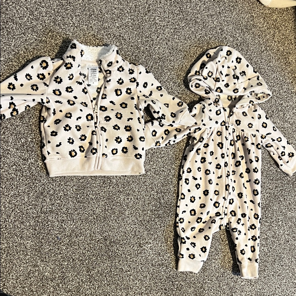 BNWOT super soft fleece zip-up jacket & hooded one-piece in floral leopard print